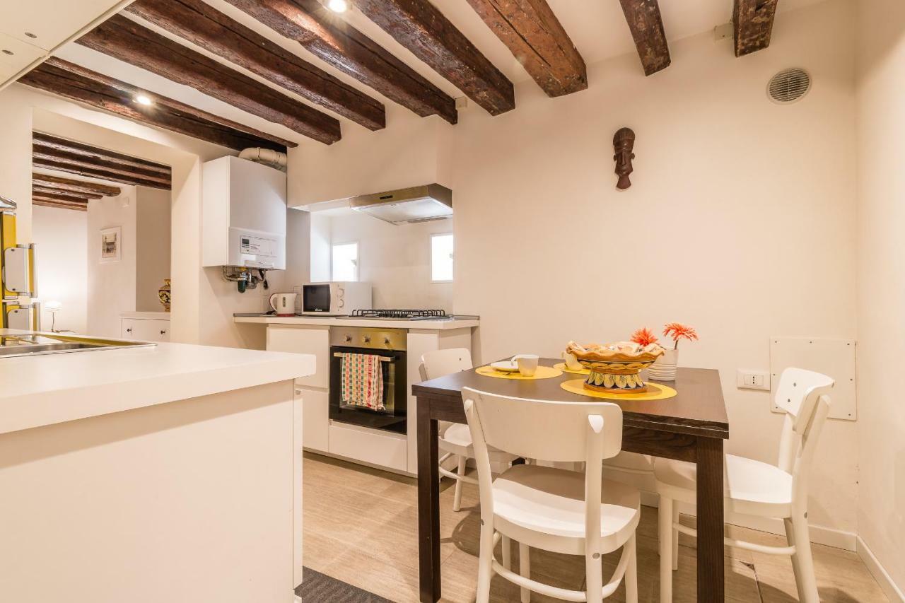 Ramo Delle Moschette Apartament